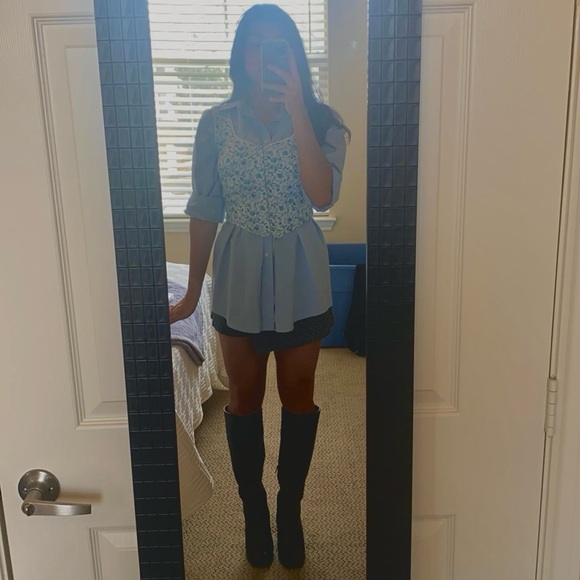 Meet your Posher, Veronica - Picture 2 of 2